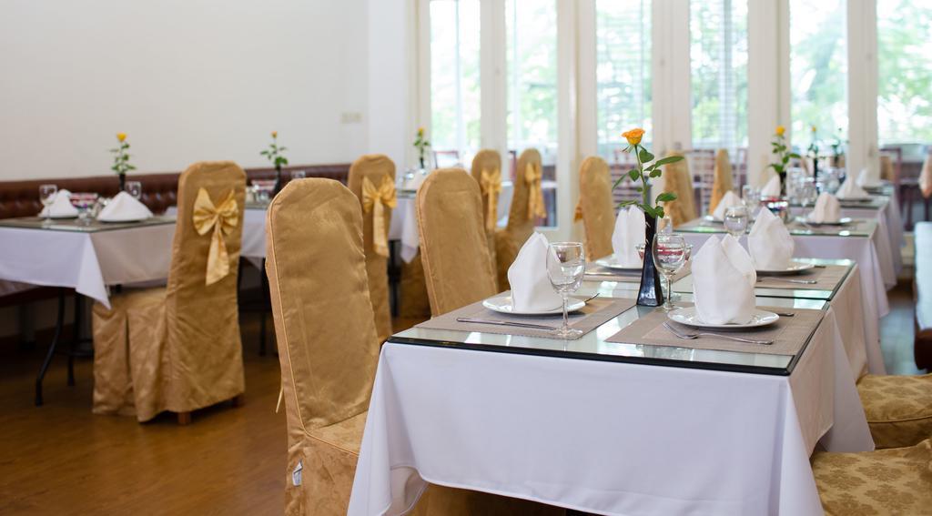 Aontel Grand Hotell Hanoi Exteriör bild