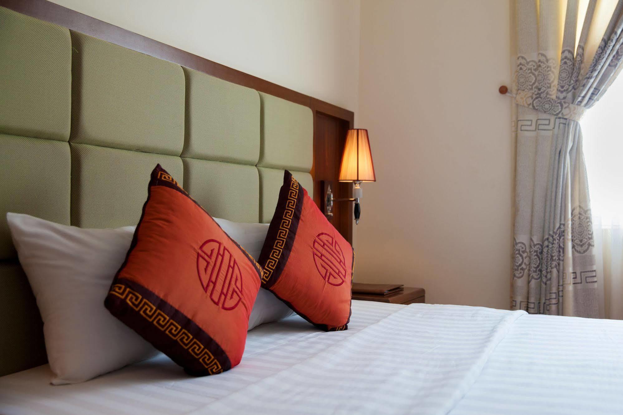 Aontel Grand Hotell Hanoi Exteriör bild